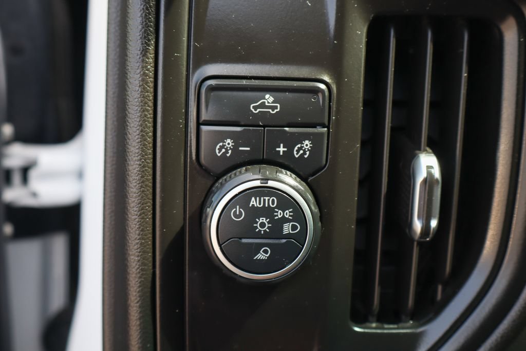 Used 2021 Chevrolet Silverado 1500 W/T w/ WT Safety Package RWD image 19
