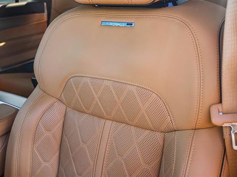 New 2023 Jeep Grand Wagoneer Series III image 30