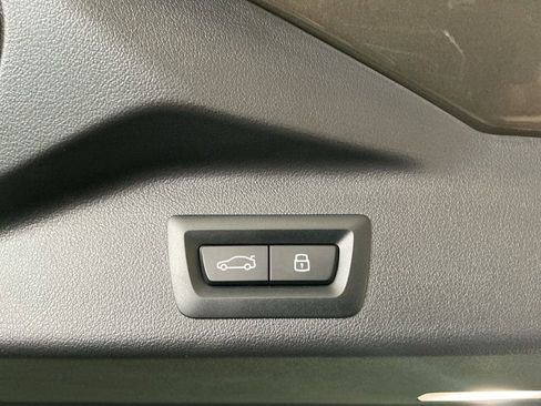 Certified 2026 BMW X5 sDrive40i w/ M Sport Package image 32