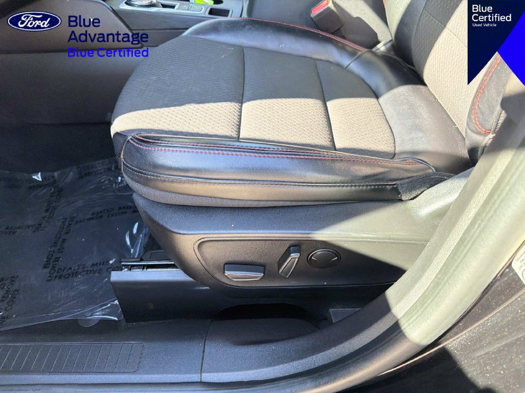 Certified 2023 Ford Escape ST-Line w/ Tech Pack #1 FWD image 18