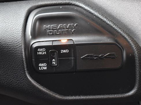 Used 2020 RAM 3500 Tradesman w/ Chrome Appearance Group AWD/4WD image 19