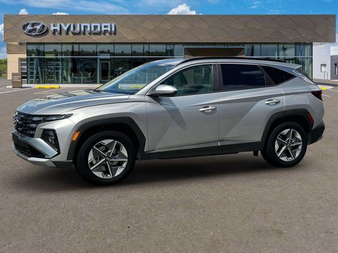 Used 2025 Hyundai Tucson SEL FWD image 33
