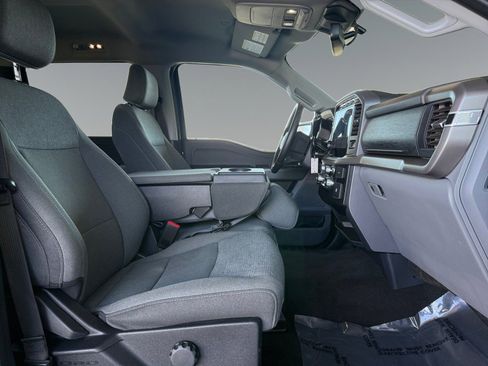 Used 2024 Ford F150 XLT image 21