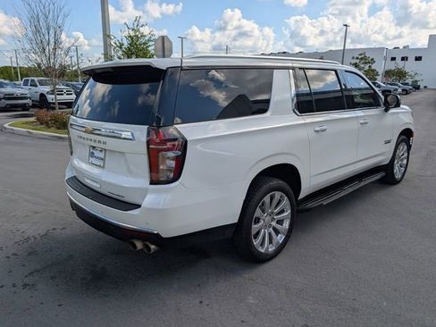 Used 2023 Chevrolet Suburban Premier w/ Texas Edition RWD image 12