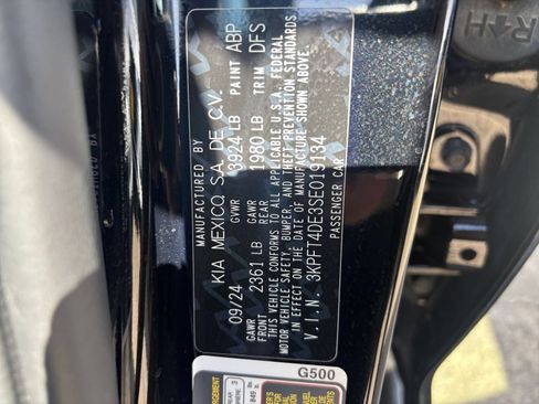 Used 2025 Kia K4 FWD image 27