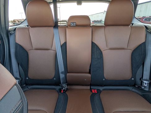 Used 2025 Subaru Forester Touring AWD/4WD image 13