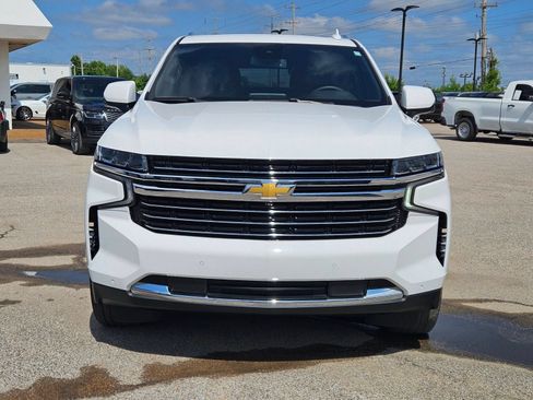 Used 2023 Chevrolet Tahoe LT w/ Luxury Package RWD image 9