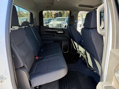 Used 2026 Chevrolet Silverado 1500 LT AWD/4WD image 32