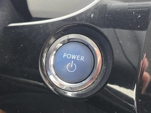 Used 2016 Toyota Prius Two FWD image 16