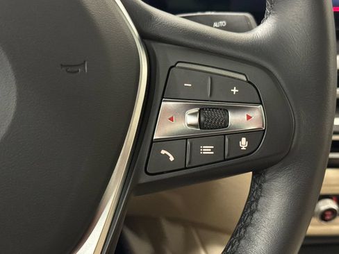Used 2023 BMW i4 eDrive40 RWD image 28
