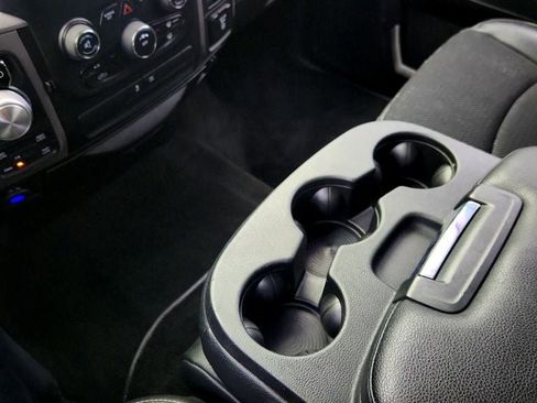 Used 2015 RAM 1500 Sport w/ Remote Start & Security Group image 16