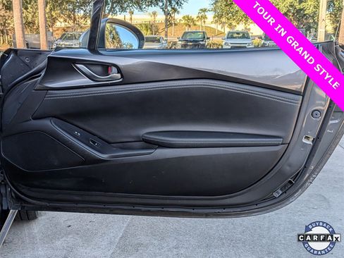Used 2022 MAZDA MX-5 Miata RF Grand Touring image 19
