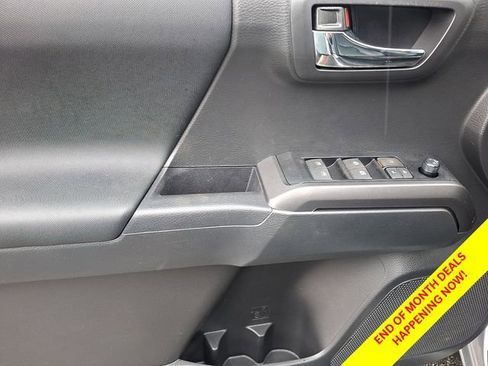 Certified 2023 Toyota Tacoma TRD Off-Road w/ Black Out Package (TMS) AWD/4WD image 16