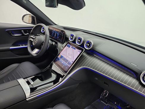 Used 2022 Mercedes-Benz C 300 Sedan image 19