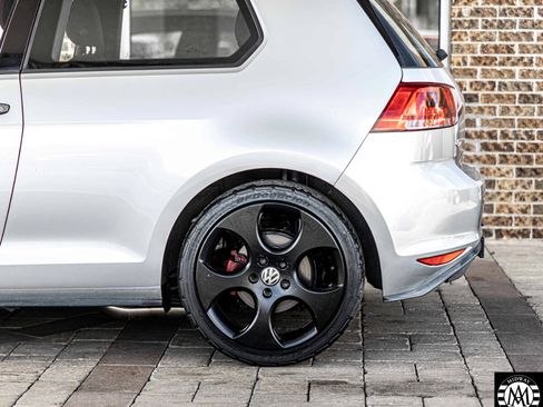 Used 2015 Volkswagen GTI S image 7