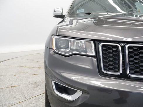 Used 2020 Jeep Grand Cherokee Limited w/ Trailer Tow Group IV AWD/4WD image 14