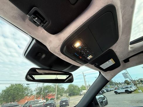 Used 2022 Ford Explorer ST w/ Equipment Group 401A AWD/4WD image 24