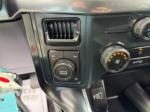 Used 2025 Ford F150 STX w/ Equipment Group 200A AWD/4WD image 20