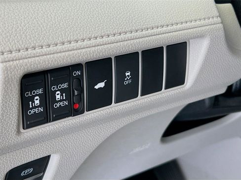 New 2026 Honda Odyssey EX-L image 15