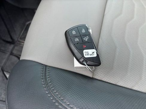 Used 2024 Chevrolet Silverado 1500 ZR2 image 20