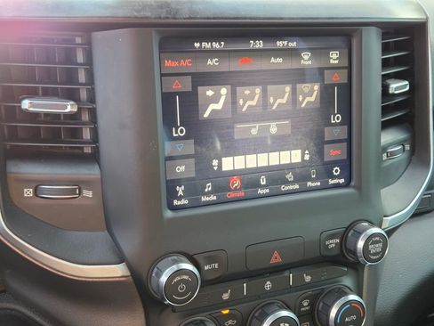 Used 2019 RAM 1500 Big Horn RWD image 29