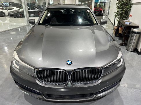 Used 2016 BMW 740i RWD image 11