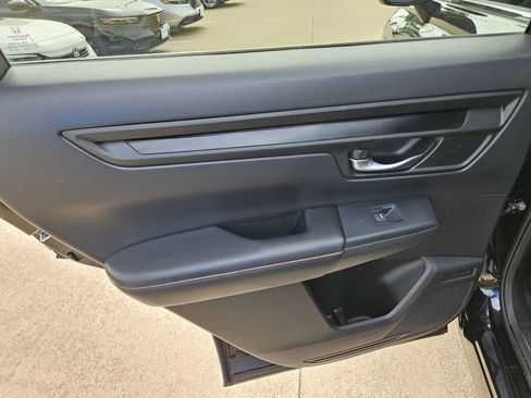 Certified 2024 Honda CR-V Sport image 12
