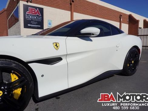 Used 2019 Ferrari Portofino image 31