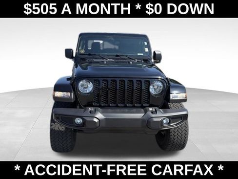 Used 2023 Jeep Gladiator Sport AWD/4WD image 12