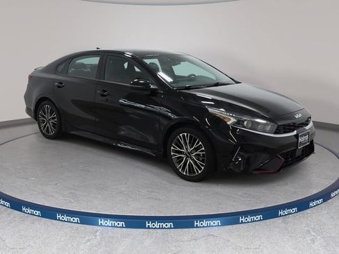 Used 2024 Kia Forte GT-Line w/ GT-Line Premium Package FWD image 4