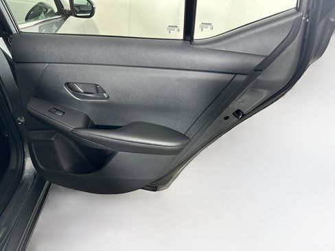 Used 2025 Nissan Sentra SV image 27