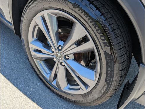 Used 2020 Nissan Murano Platinum w/ Cargo Package FWD image 21