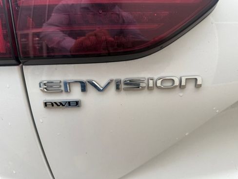 Used 2024 Buick Envision Preferred AWD/4WD image 45