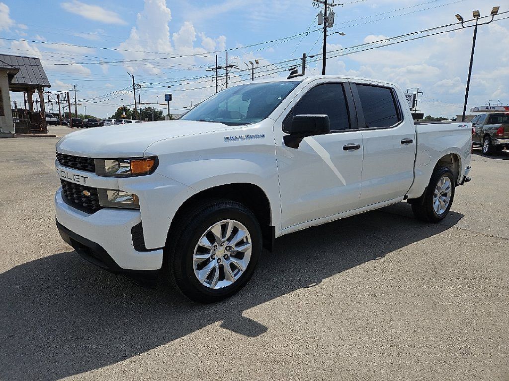 Used 2021 Chevrolet Silverado 1500 Custom AWD/4WD image 2