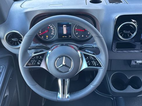 New 2026 Mercedes-Benz Sprinter 2500 image 13