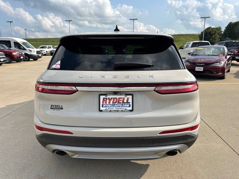 Used 2024 Lincoln Corsair AWD image 31