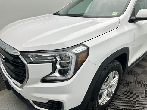 Certified 2024 GMC Terrain SLE w/ Driver Convenience Package AWD/4WD image 25