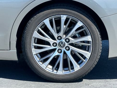 Used 2020 Lexus ES 350 w/ Premium Package FWD image 30