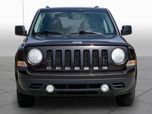 Used 2014 Jeep Patriot Latitude FWD image 4
