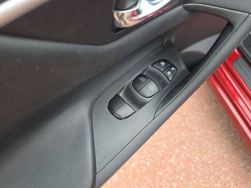Used 2016 Nissan Altima 2.5 SV w/ Convenience Package FWD image 11