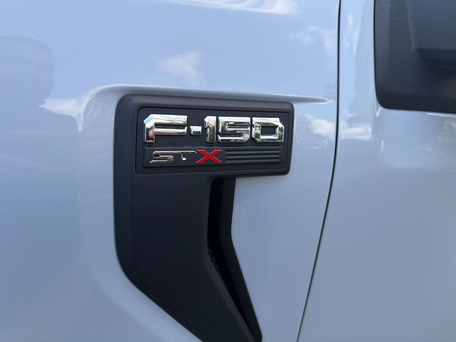 Used 2021 Ford F150 XL w/ STX Appearance Package AWD/4WD image 9