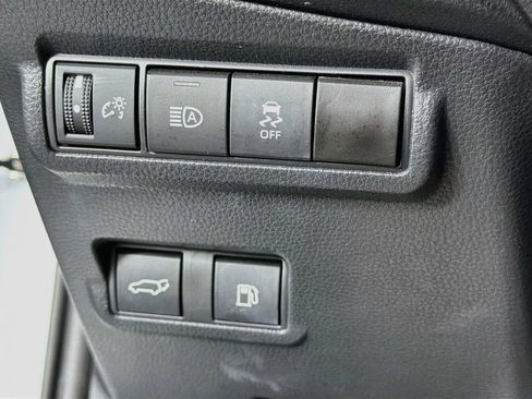 Used 2023 Toyota Corolla Cross AWD Hybrid w/ Convenience Package image 15
