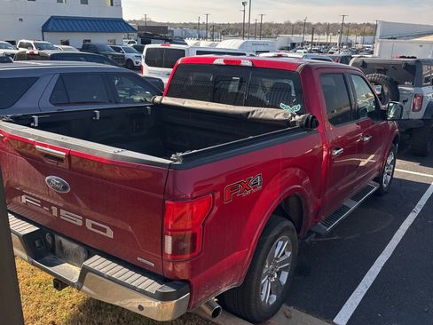 Used 2018 Ford F150 Lariat w/ Equipment Group 502A Luxury image 3