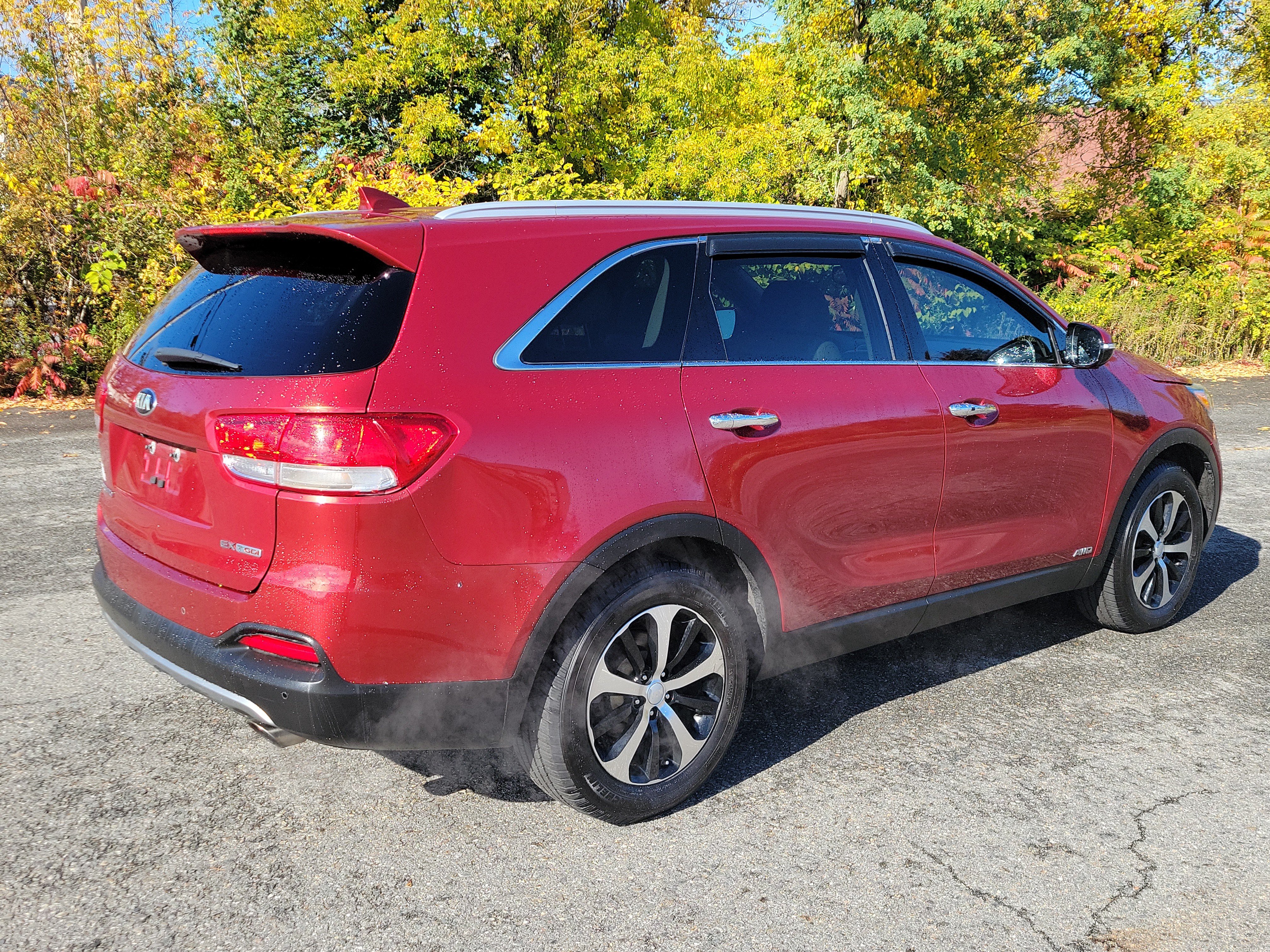 Used 2017 Kia Sorento EX w/ EX Premium Package AWD/4WD image 5