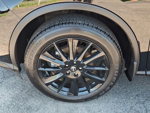 Certified 2024 Nissan Murano SV w/ SV Midnight Edition Package AWD/4WD image 11