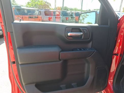 Used 2025 GMC Sierra 1500 Pro w/ Pro Value Package RWD image 24