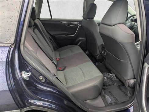 Used 2024 Toyota RAV4 XLE image 17