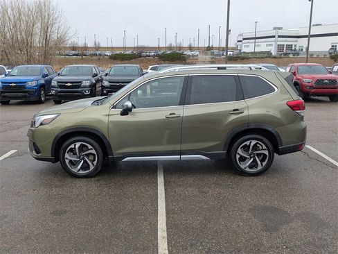 Used 2023 Subaru Forester Touring image 7