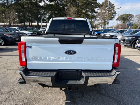 Used 2024 Ford F250 XLT w/ FX4 Off-Road Package image 6