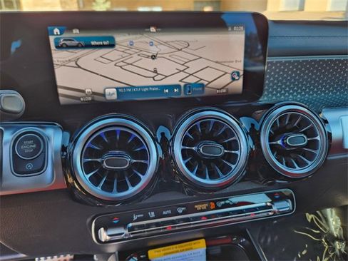 New 2025 Mercedes-Benz GLB 35 AMG 4MATIC image 19